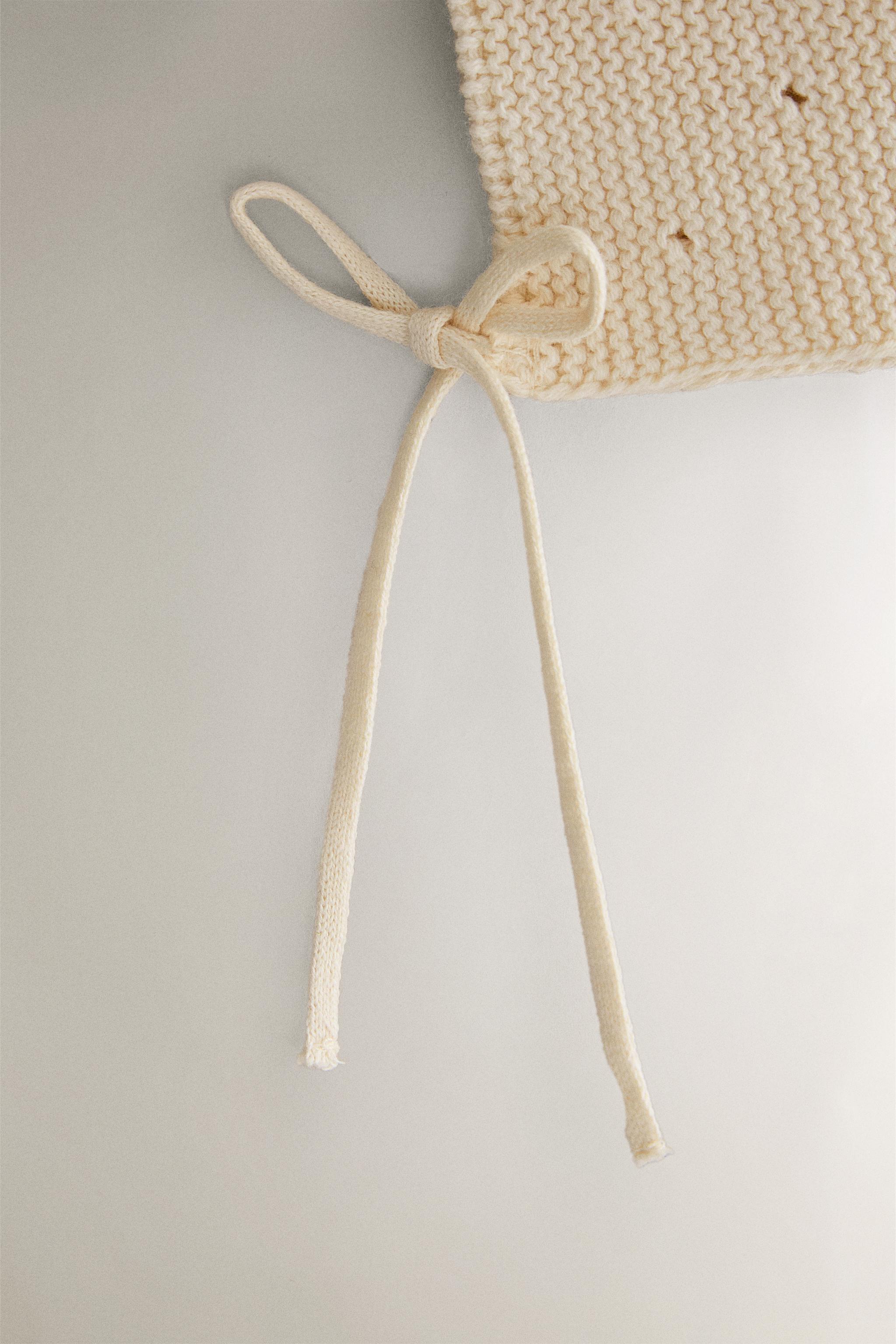 CHUNKY KNIT BABY BONNET